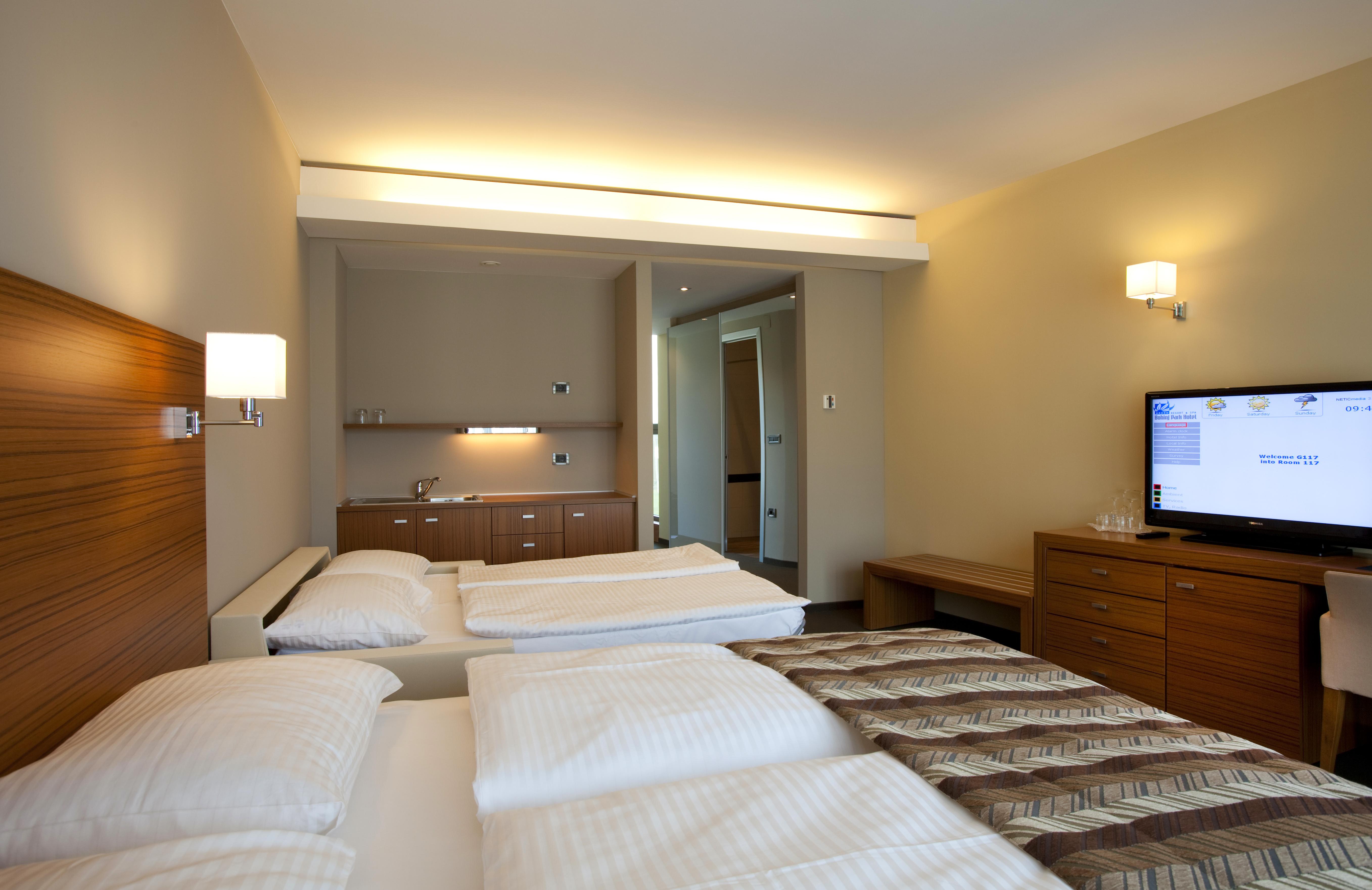 บอฮินจ์ อีโค โฮเต็ล 4 สตาร์+ Hotel Bohinjska Bistrica ภายนอก รูปภาพ