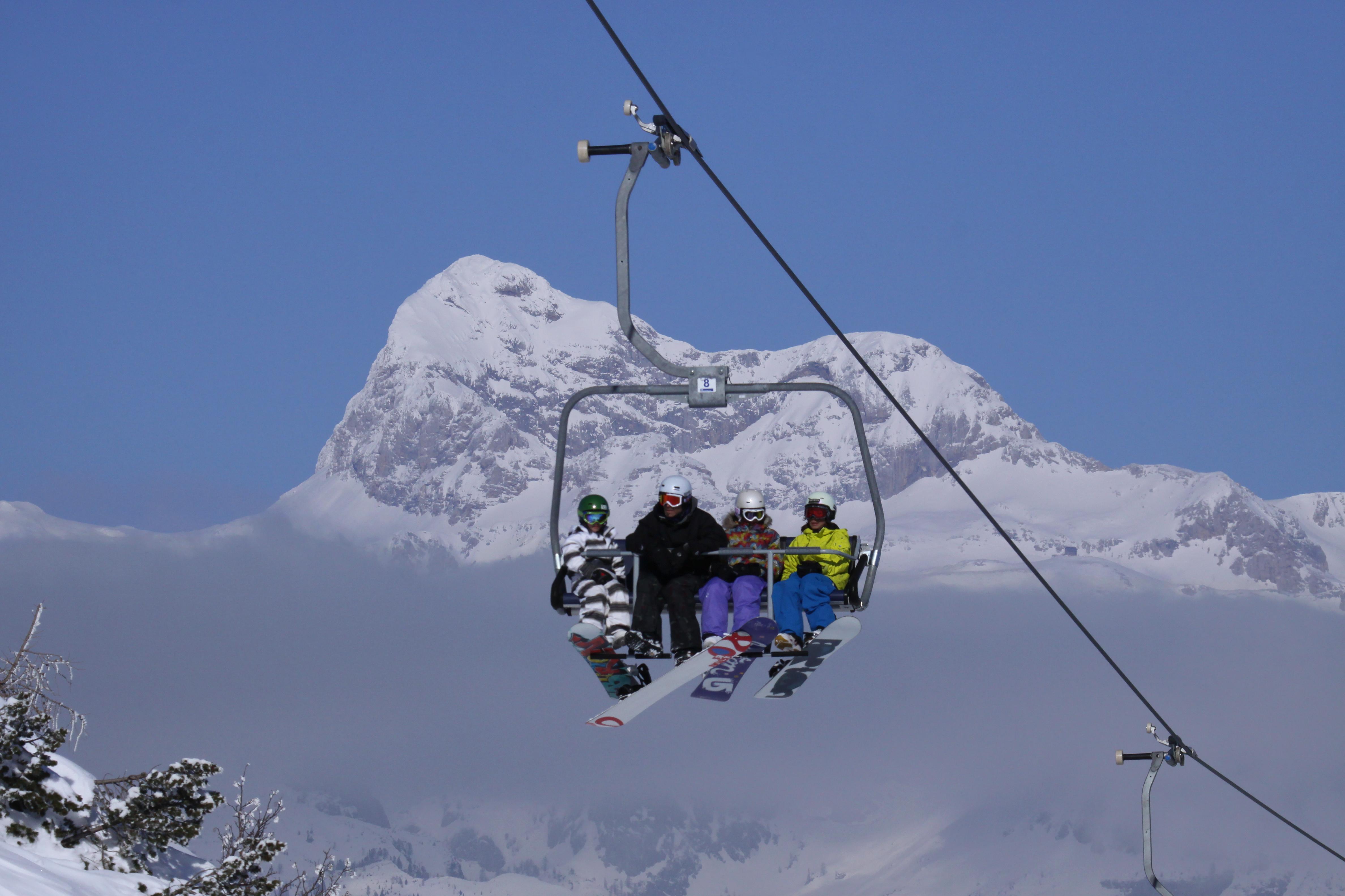 บอฮินจ์ อีโค โฮเต็ล 4 สตาร์+ Hotel Bohinjska Bistrica ภายนอก รูปภาพ