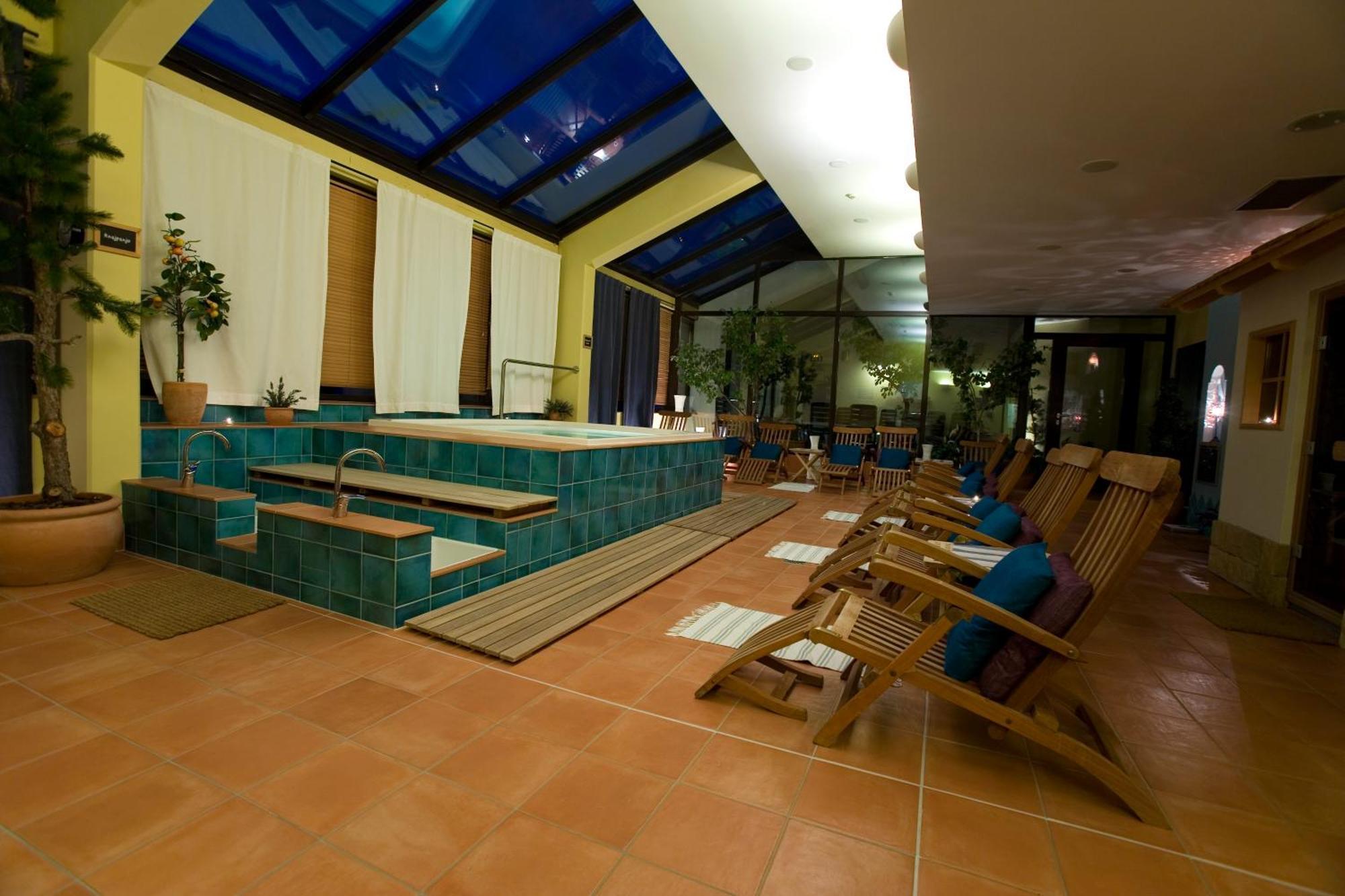 บอฮินจ์ อีโค โฮเต็ล 4 สตาร์+ Hotel Bohinjska Bistrica ภายนอก รูปภาพ