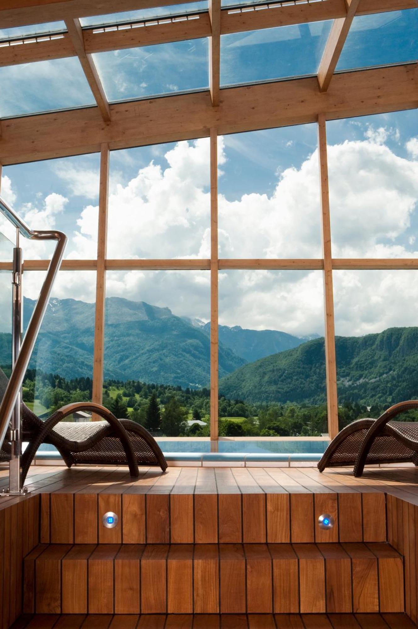 บอฮินจ์ อีโค โฮเต็ล 4 สตาร์+ Hotel Bohinjska Bistrica ภายนอก รูปภาพ