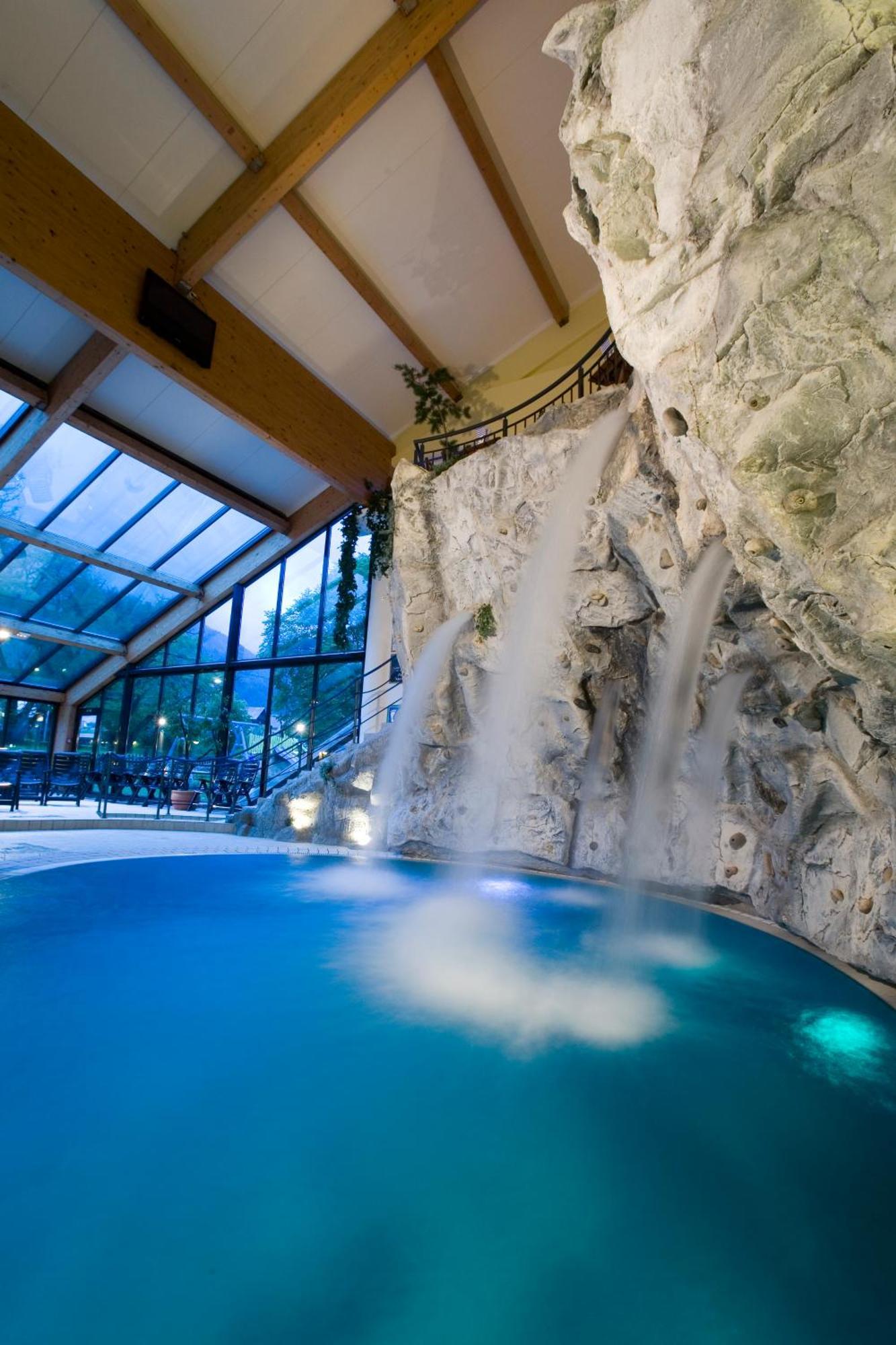 บอฮินจ์ อีโค โฮเต็ล 4 สตาร์+ Hotel Bohinjska Bistrica ภายนอก รูปภาพ