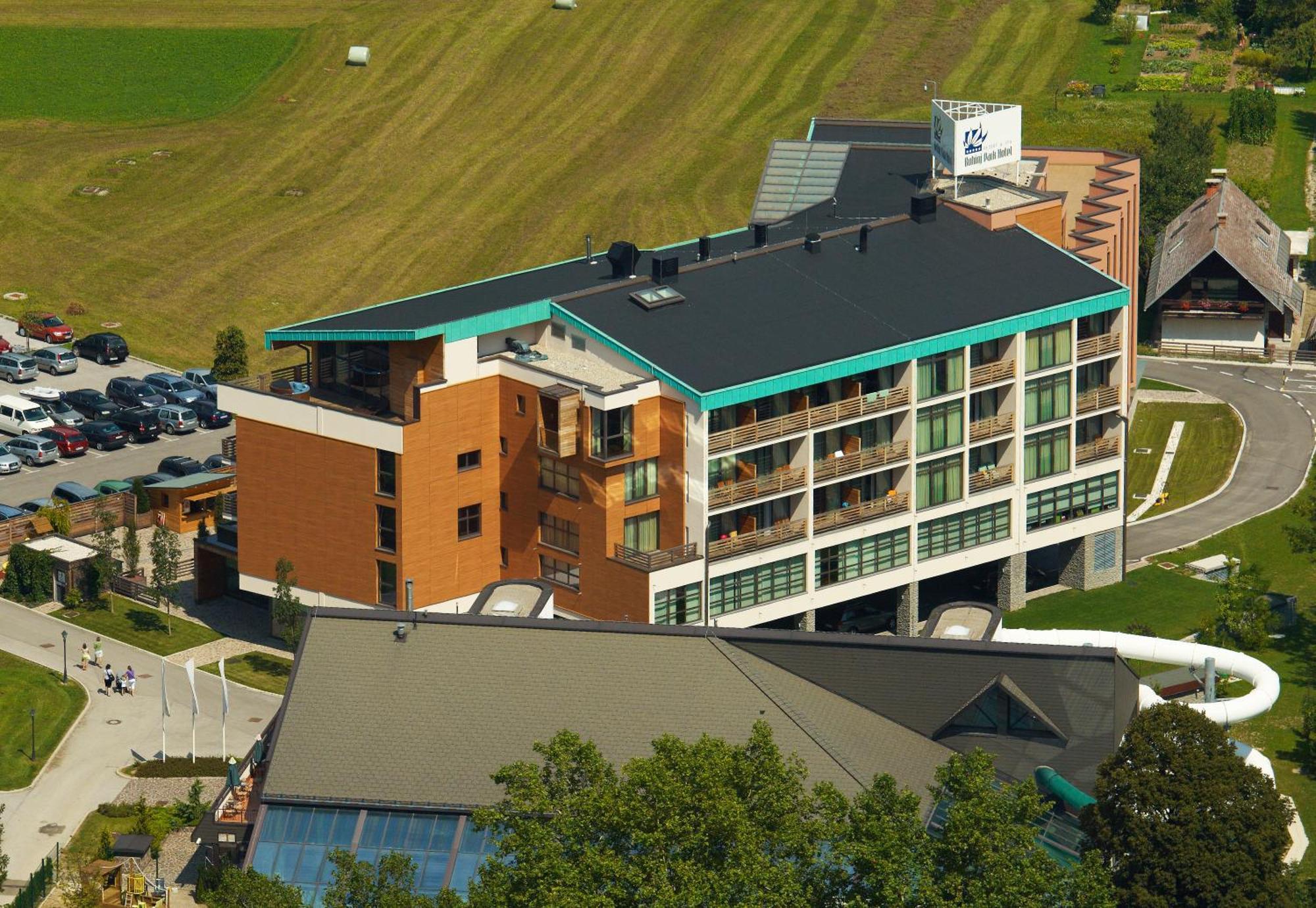 บอฮินจ์ อีโค โฮเต็ล 4 สตาร์+ Hotel Bohinjska Bistrica ภายนอก รูปภาพ